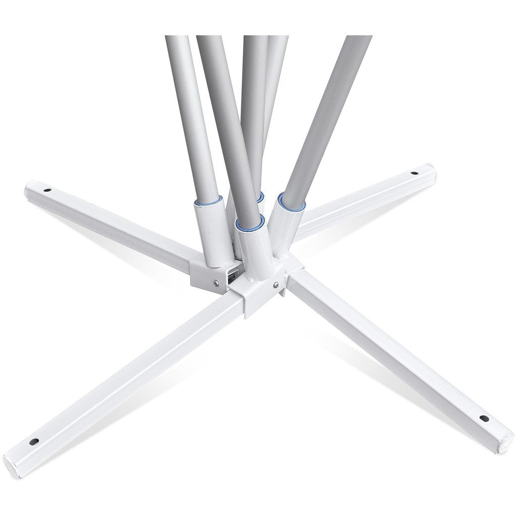 Fontaine à 5 drapeaux Legend 6 m de large (drapeaux de 1 m x 4 m)