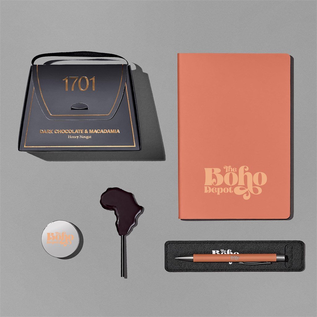 Cesta de artigos essenciais elegantes da Yatta
