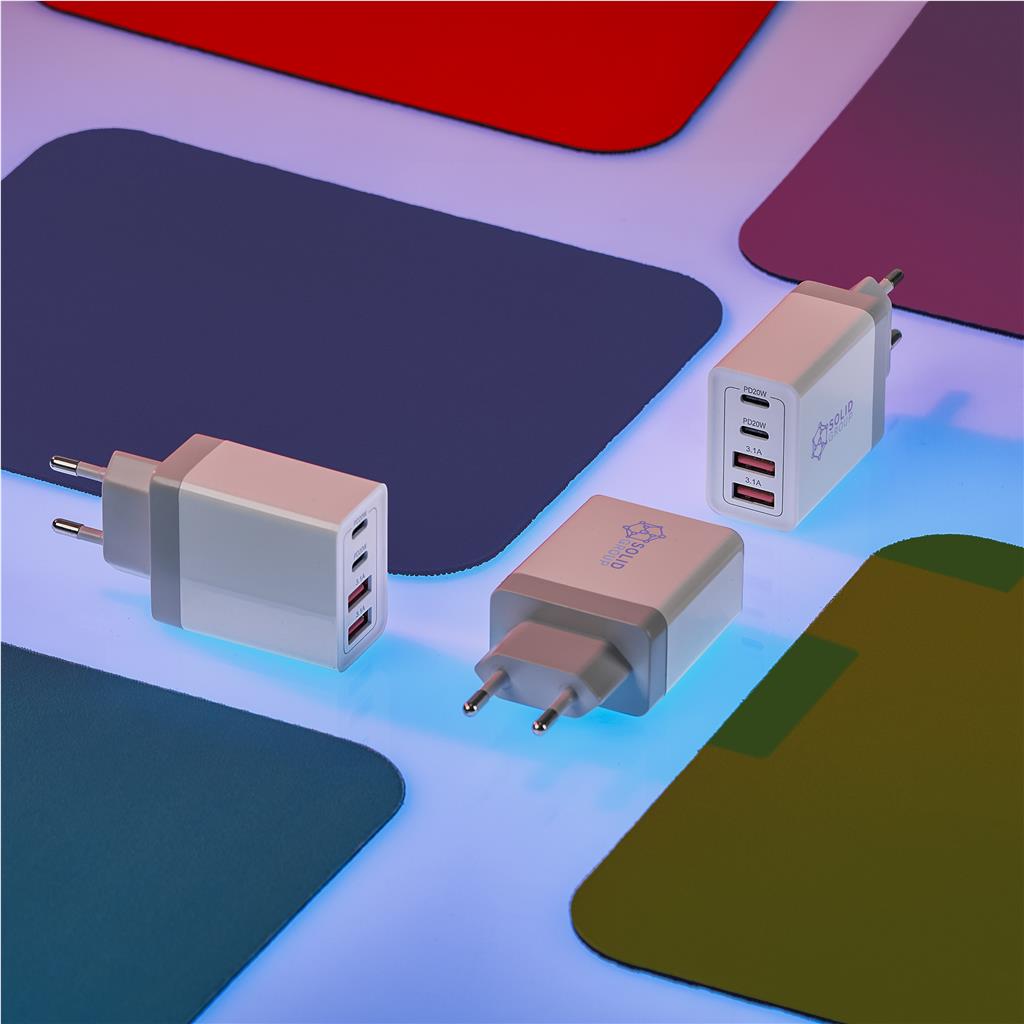 Chargeur mural rapide Swiss Cougar Portland